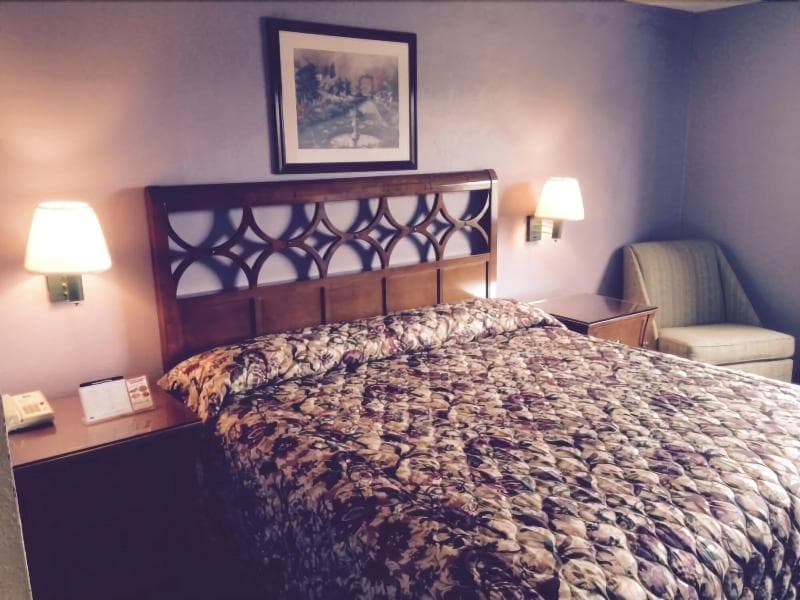 Americas Best Value Inn Gonzales 2