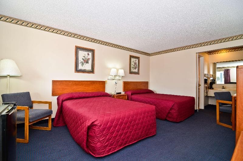 Americas Best Value Inn-Grain Valley/I-70 Exit 24 photo 1