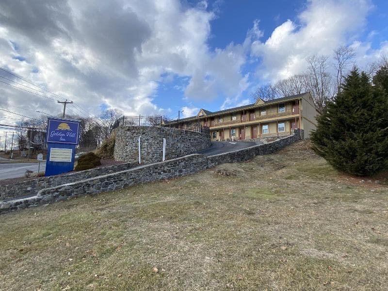 Americas Best Value Inn Danbury photo 1