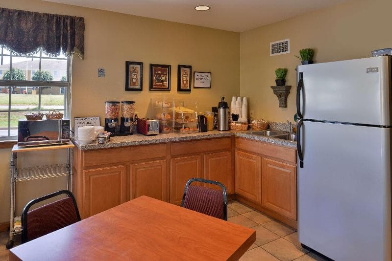 Americas Best Value Inn & Suites Bryant Little Rock photo 1