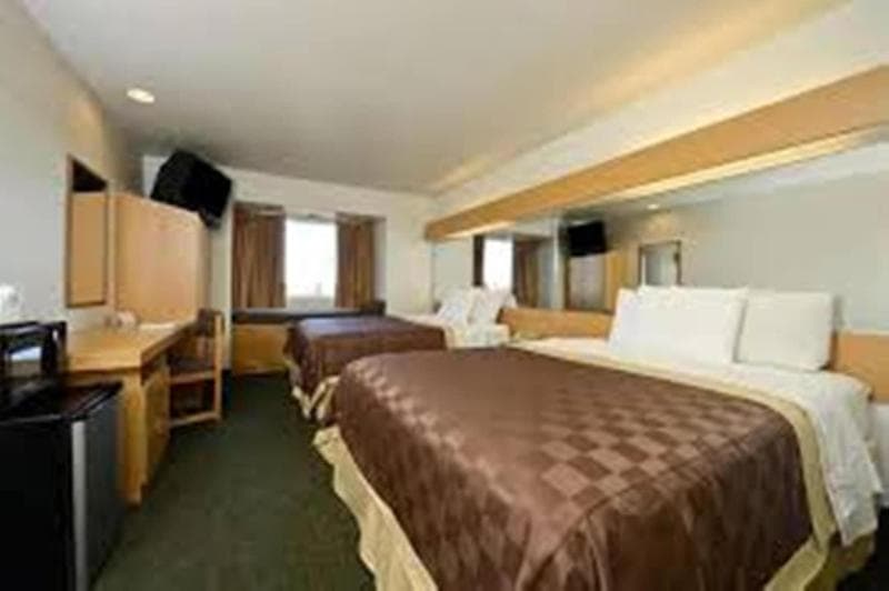 Americas Best Value Inn & Suites Ada photo 1