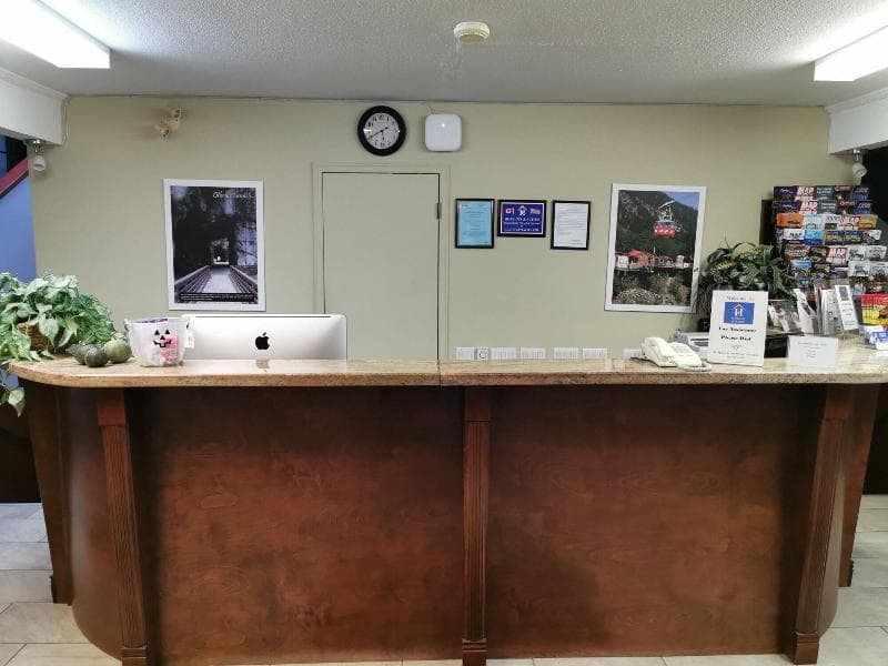 Hope Inn & Suites 3