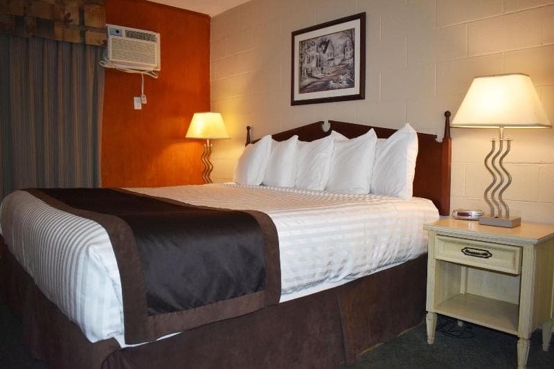 Hope Inn & Suites 5