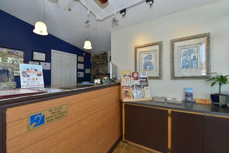 Americas Best Value Inn - Red Bluff photo 1