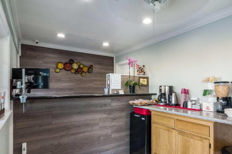 Americas Best Value Inn Santa Rosa 2