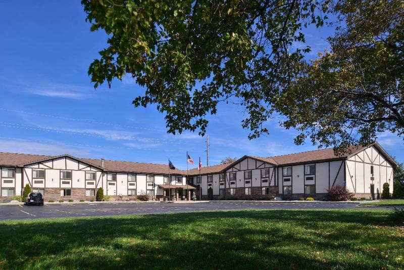 Americas Best Value Inn 5