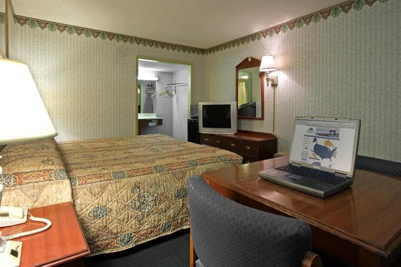 Americas Best Value Inn Anderson, Sc 3
