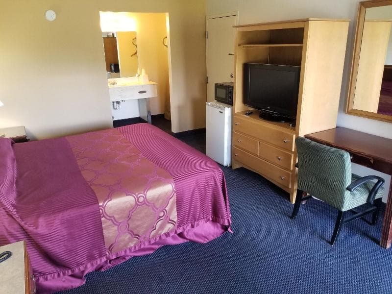Americas Best Value Inn 2