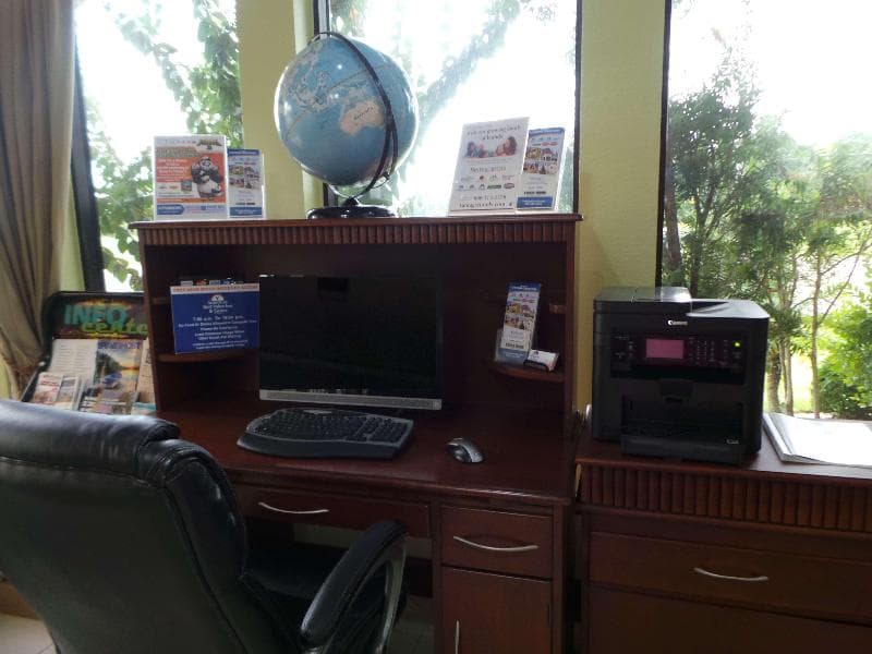 Americas Best Value Inn & Suites Alvin Houston photo 1