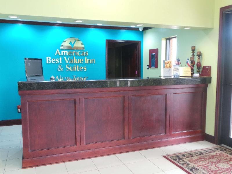 Americas Best Value Inn & Suites Alvin Houston 4