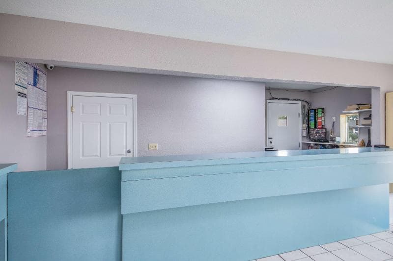 Americas Best Value Inn-Giddings 4