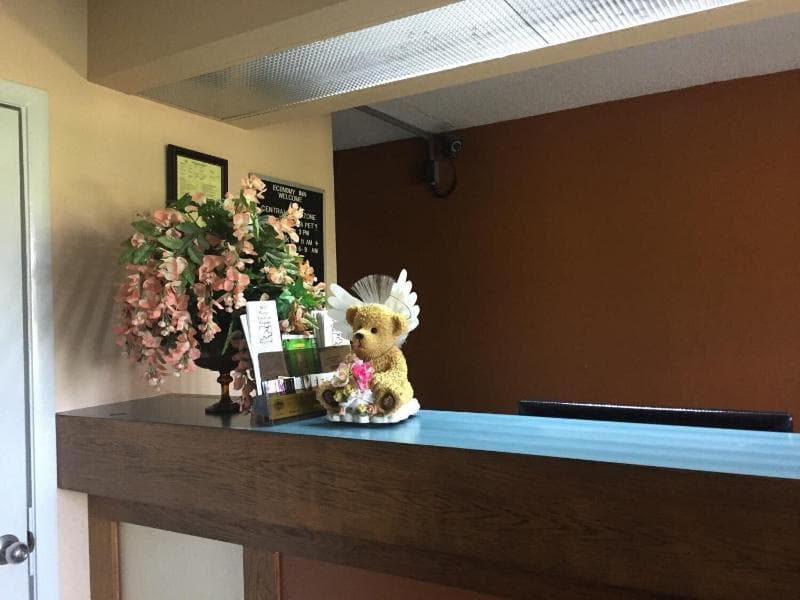 Americas Best Value Inn Manchester, Tn photo 1