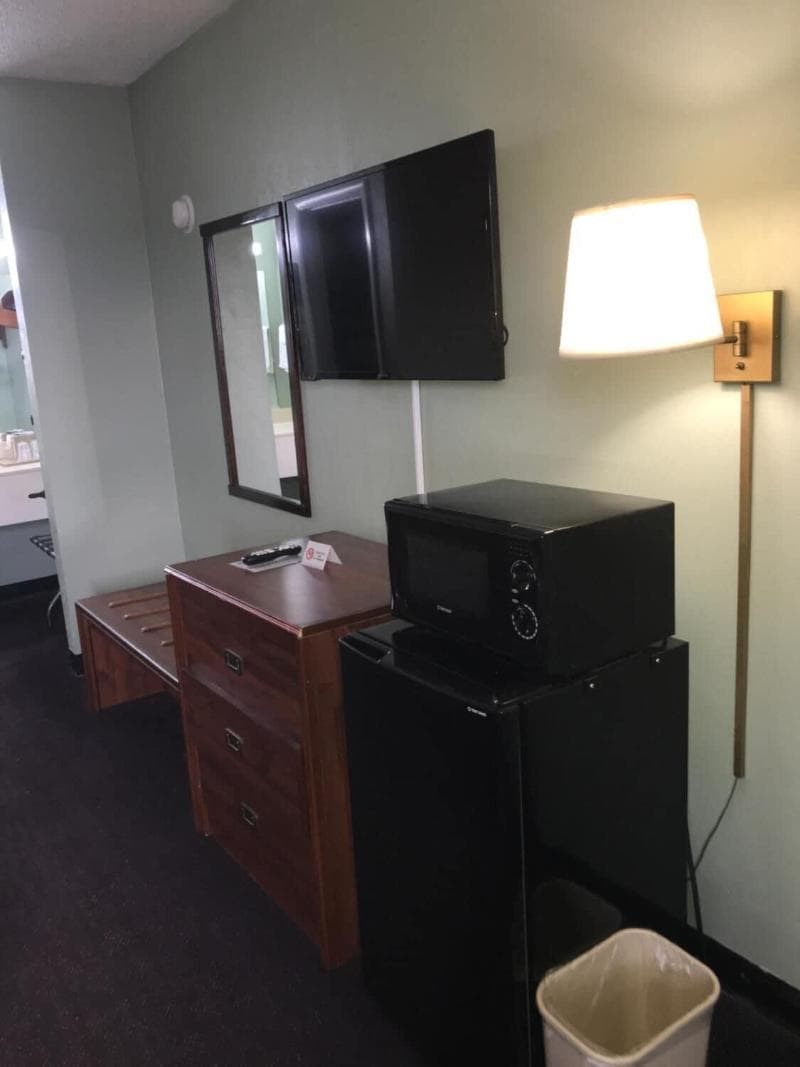 Americas Best Value Inn Manchester, Tn 4