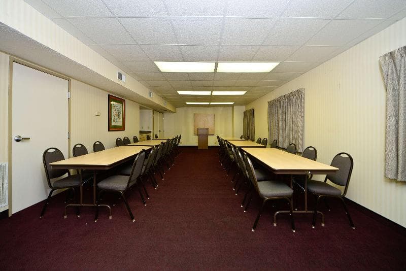 Americas Best Value Inn & Suites Jackson photo 1