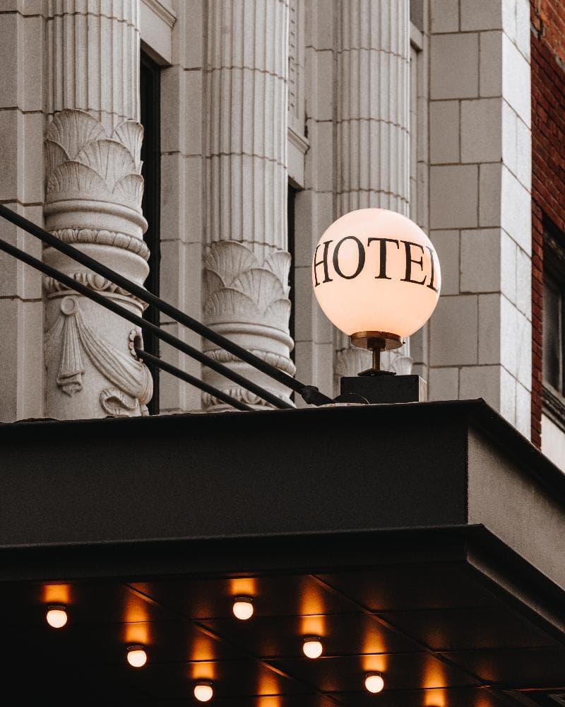 The Siren Hotel 5