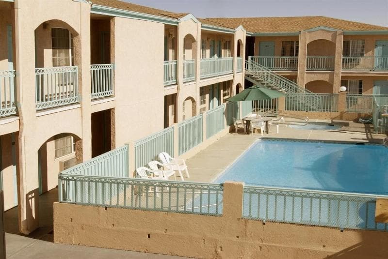 Americas Best Value Inn Mojave photo 1