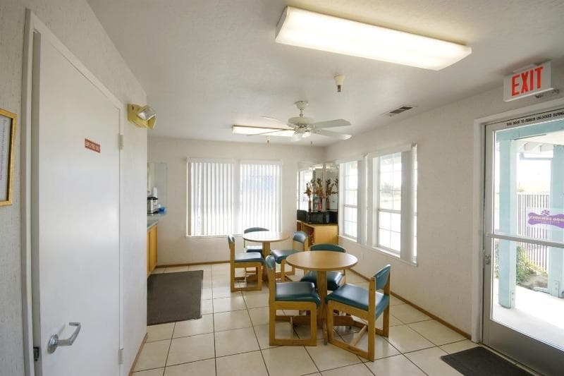 Americas Best Value Inn Dunnigan 2