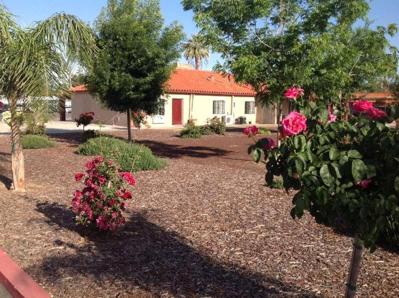 Americas Best Value Inn Porterville photo 1