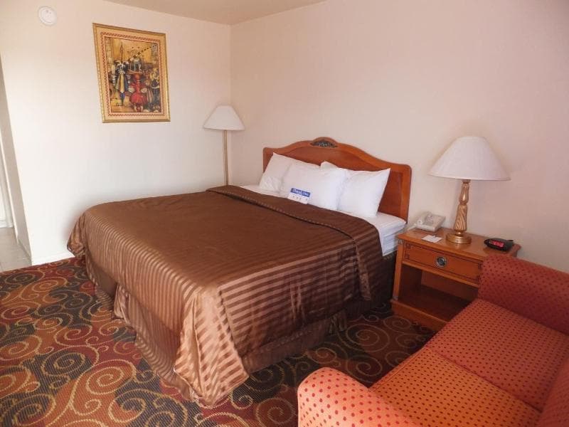 Americas Best Value Inn Santa Rosa 4
