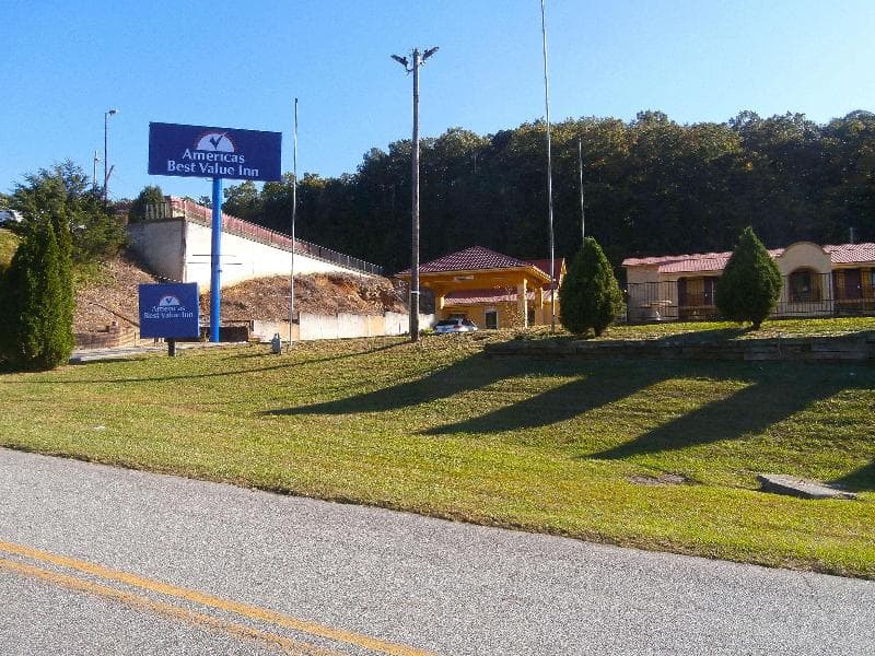 America Best Value Inn 4