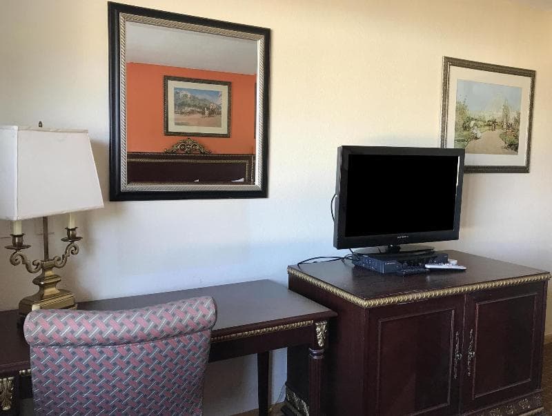 Americas Best Inn Urbana Champaign photo 1