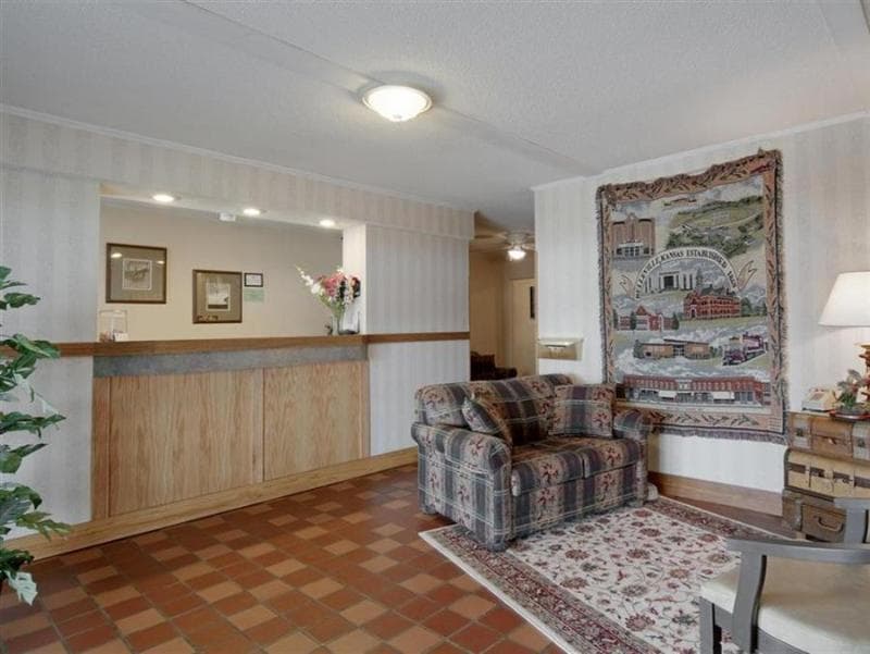 Americas Best Value Inn Belleville 3