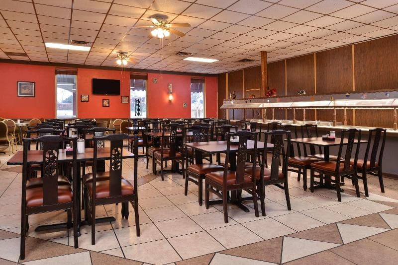Americas Best Value Inn And Suites 4