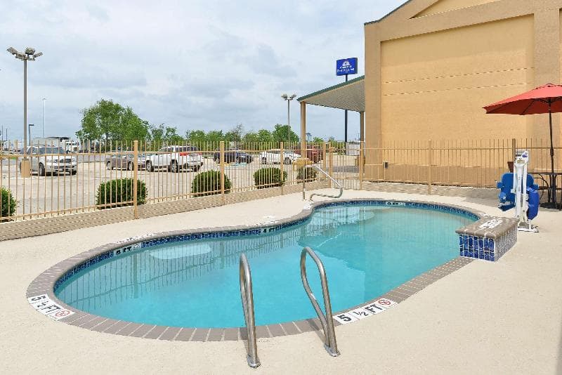 Motel 6 Breaux Bridge, LA 5