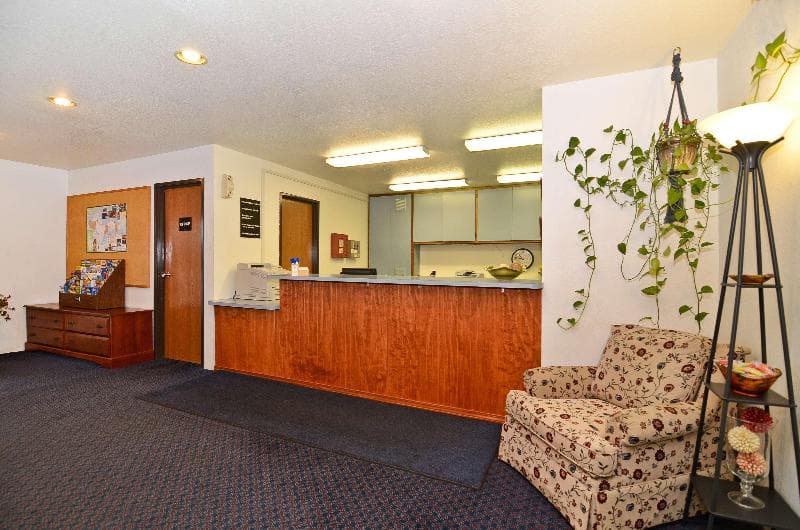 Americas Best Value Inn Sault Ste. Marie 3