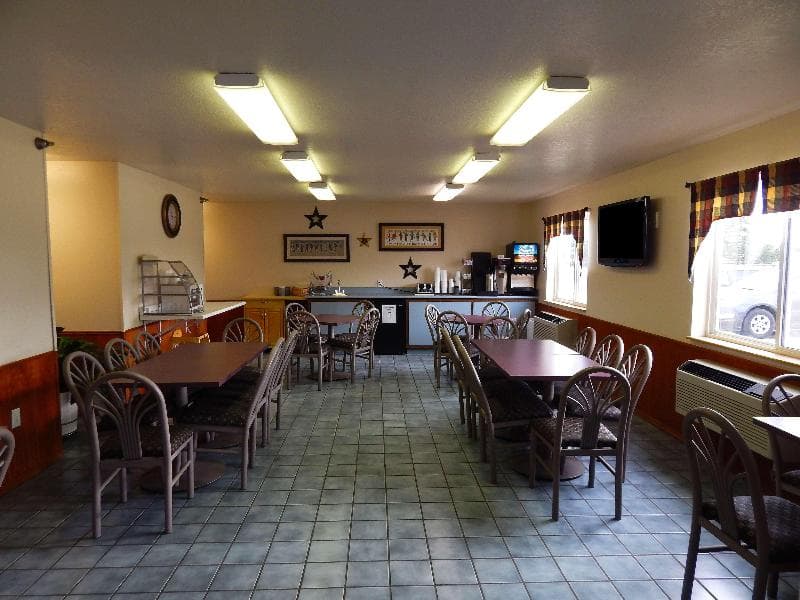 Americas Best Value Inn Sault Ste. Marie photo 1