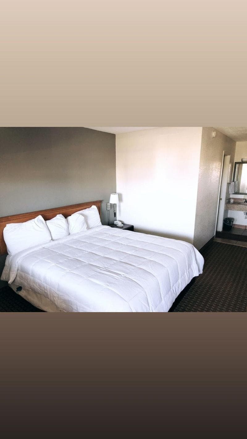 Americas Best Value Inn Princess Anne photo 1