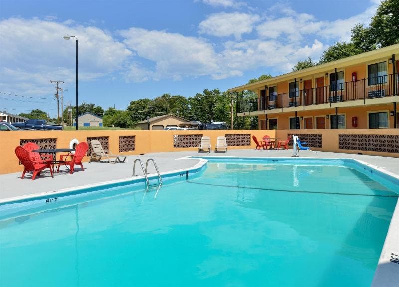 Americas Best Value Inn Ponca City 4