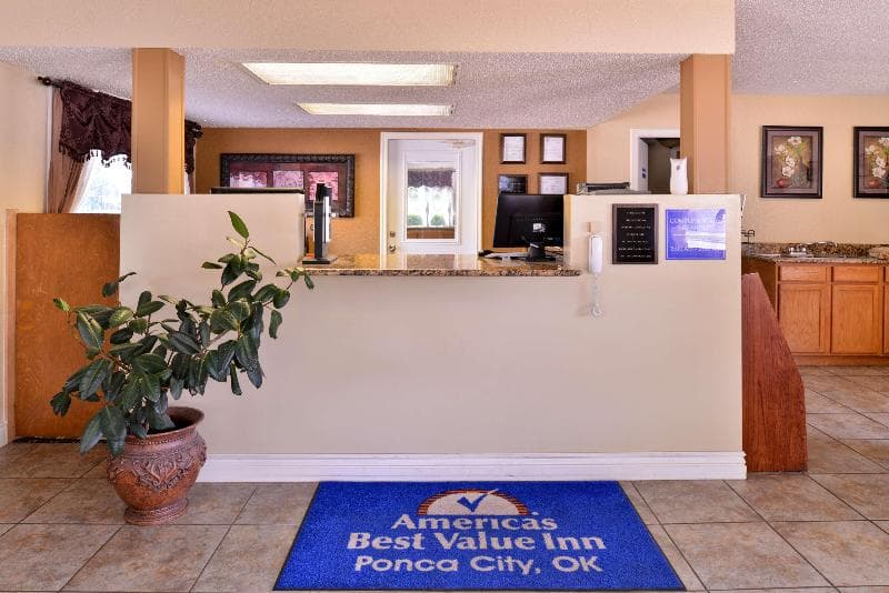 Americas Best Value Inn Ponca City 2