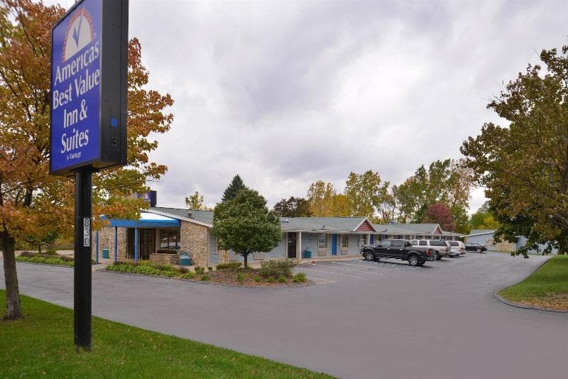 Americas Best Value Inn & Suites Jackson, Mi 5