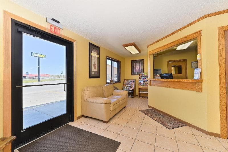 Americas Best Value Inn Kadoka 3