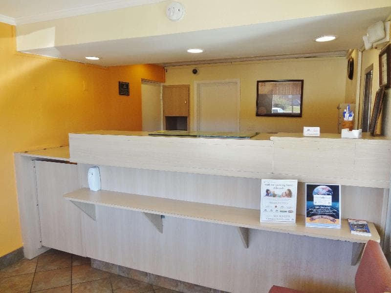 Americas Best Value Inn Goldsboro 5