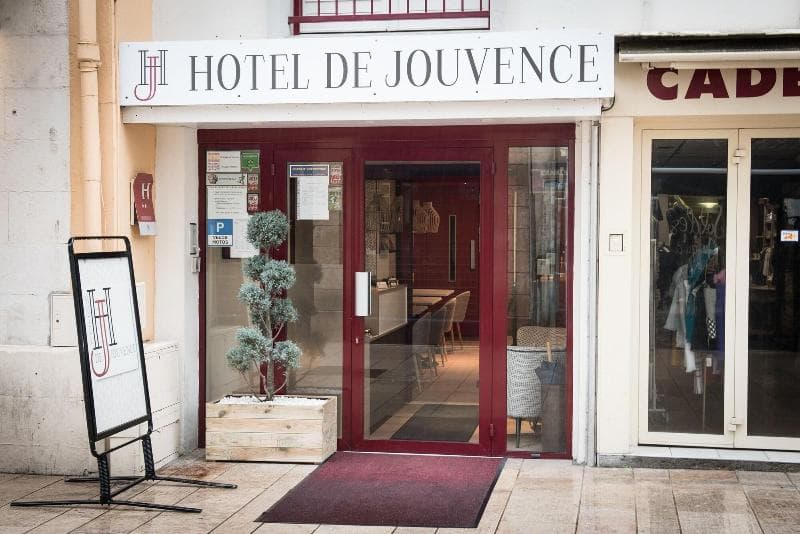 Hotel De Jouvence 5