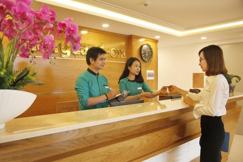 Merry Land Hotel 3