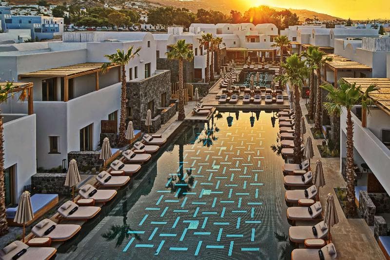 Radisson BLU Zaffron Resort, Santorini (Adults only) 3