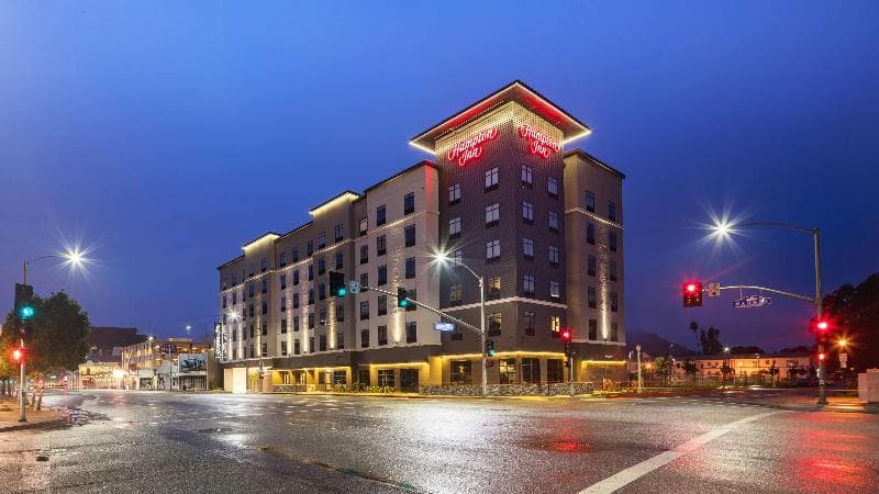Hampton Inn Riverside Downtown, CA 5