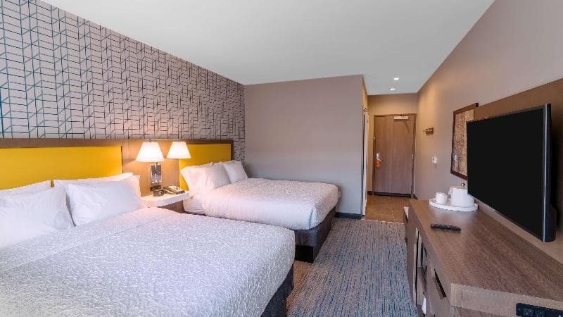 Hampton Inn Riverside Downtown, CA 4