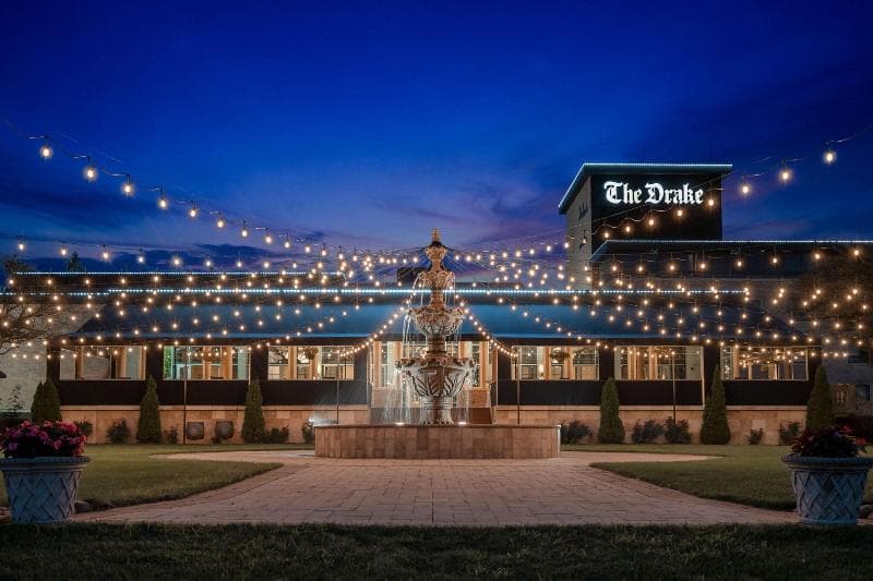 The Drake Oak Brook, Autograph Collection photo 1