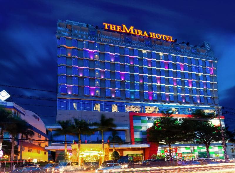 The Mira Hotel 4