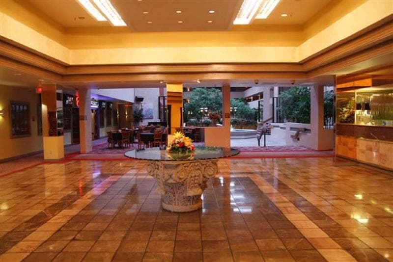 Ramada by Wyndham Viscount Suites Tucson East 3