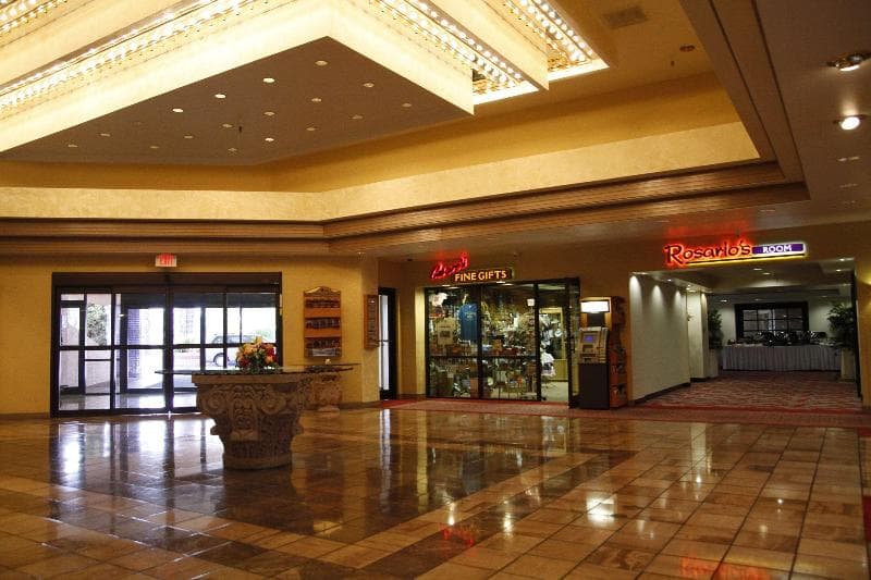 Ramada by Wyndham Viscount Suites Tucson East 5