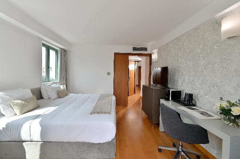 Athenaeum Eridanus Luxury Hotel 5