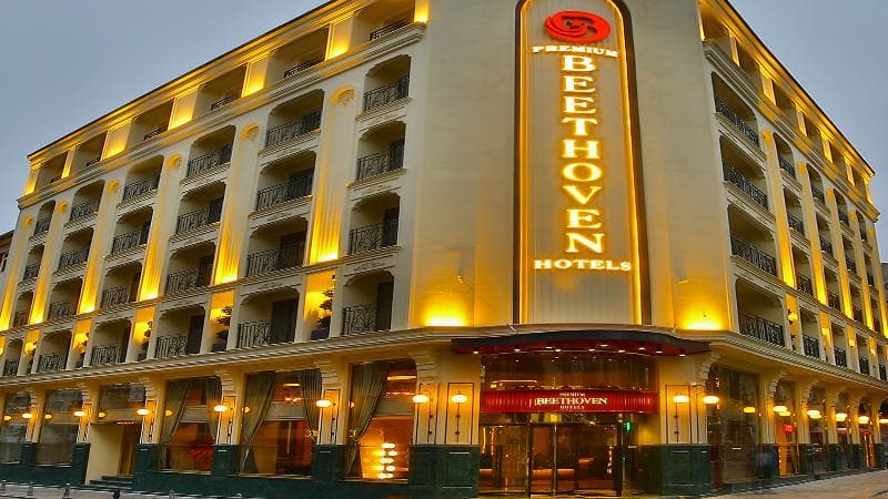 Beethoven Premium Hotel main