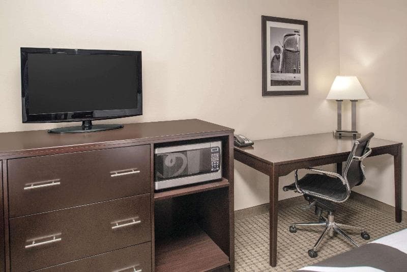 La Quinta Inn & Suites by Wyndham Moscow Pullman 4