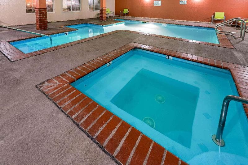 La Quinta Inn & Suites by Wyndham Fruita 5