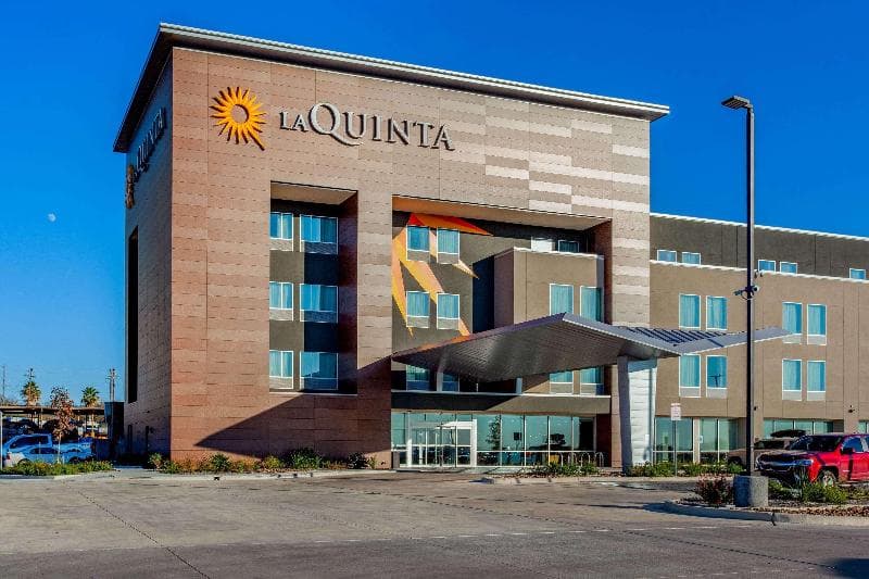 La Quinta by Wyndham San Antonio Alamo City photo 1